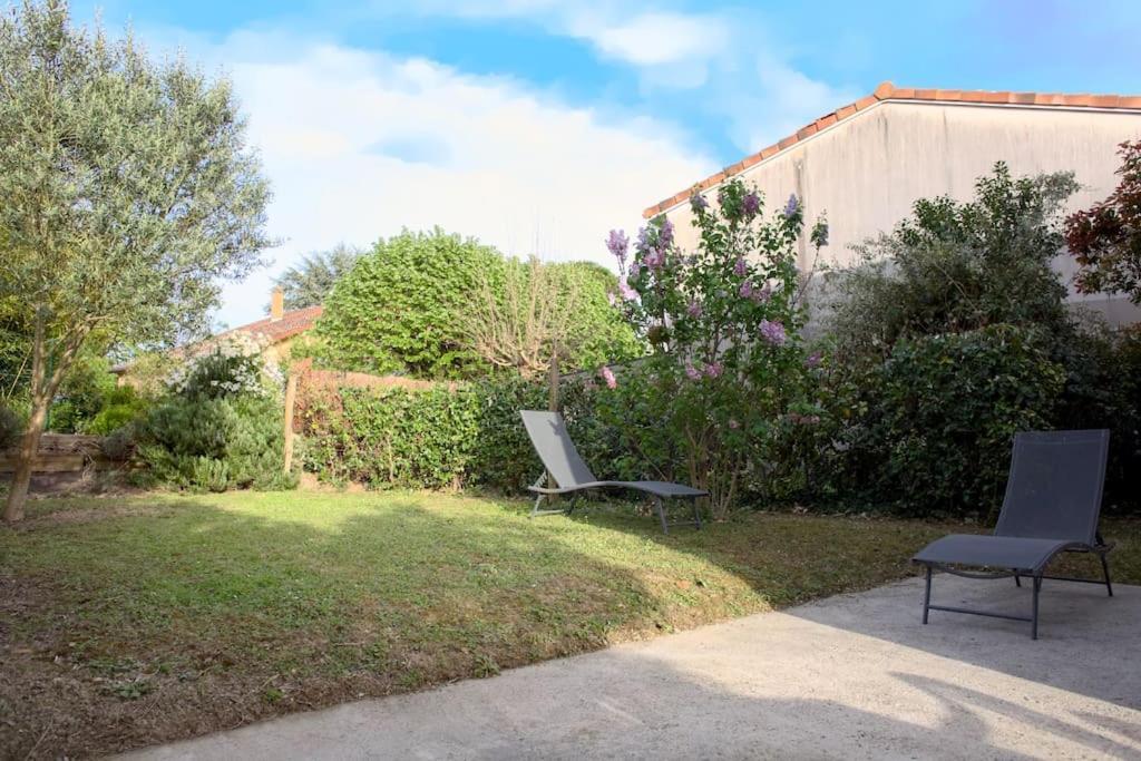 Maison Calme Avec Jardin Proche De トゥールーズ エクステリア 写真